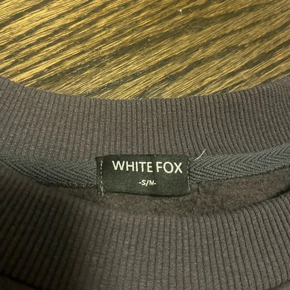 White Fox Season 7 Crewneck Sweatshirt - Picture 3 of 4